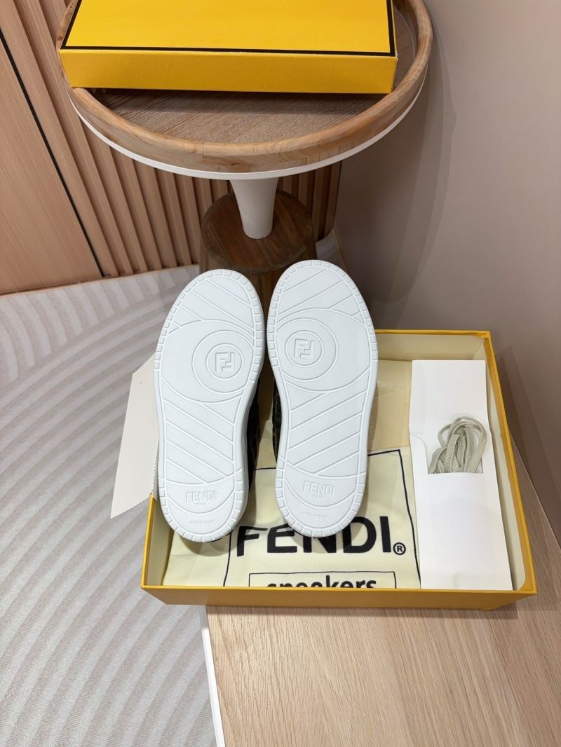 Fendi Low Shoes